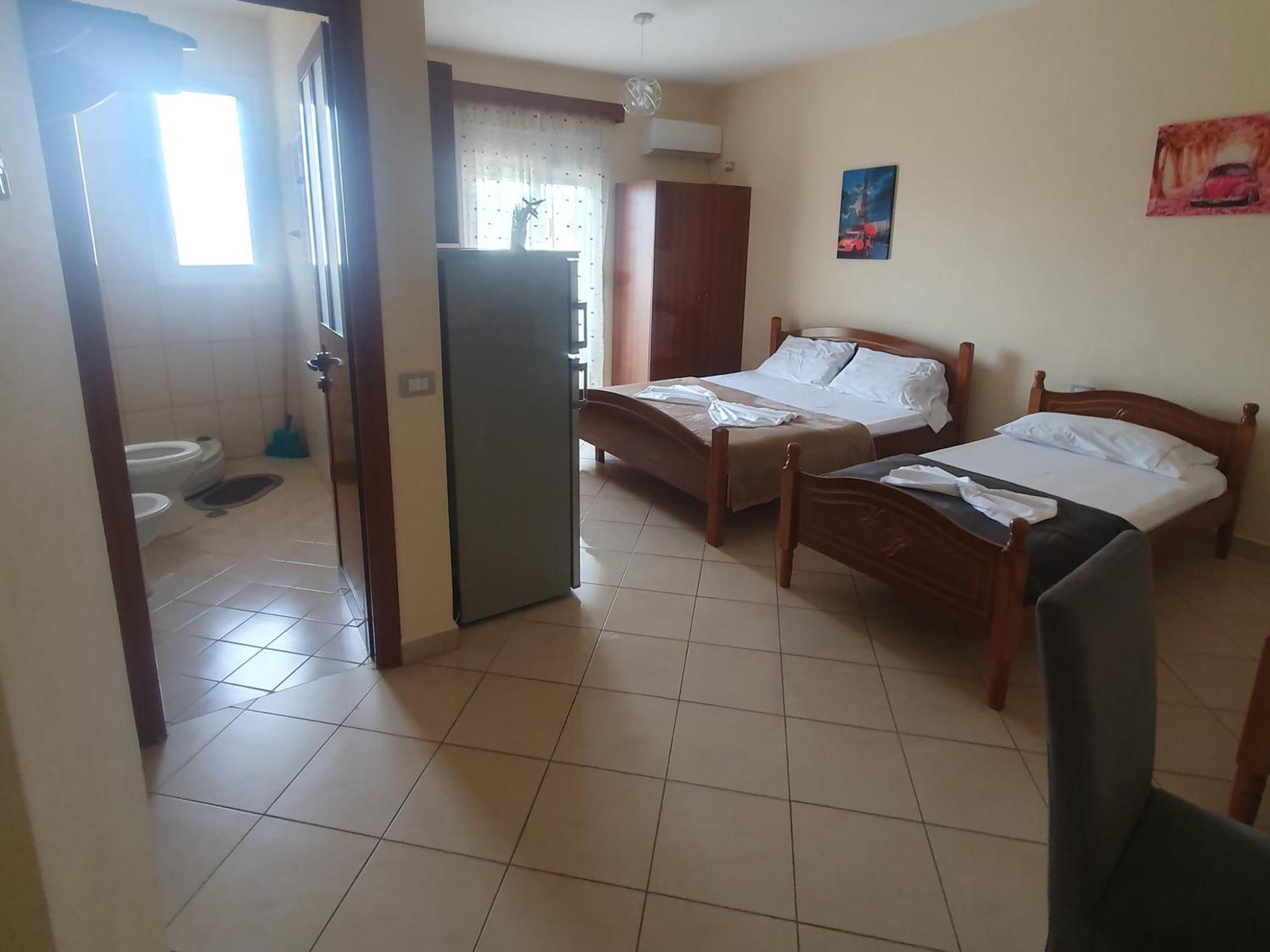 L&G Hotel Vlorë Habitación foto
