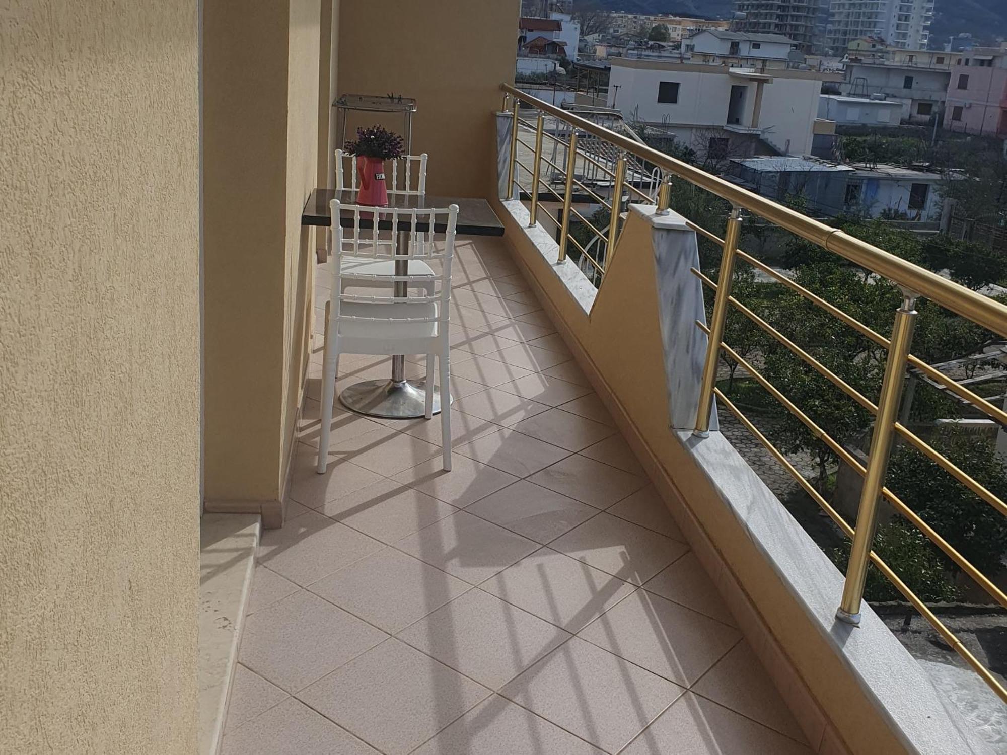 L&G Hotel Vlorë Habitación foto