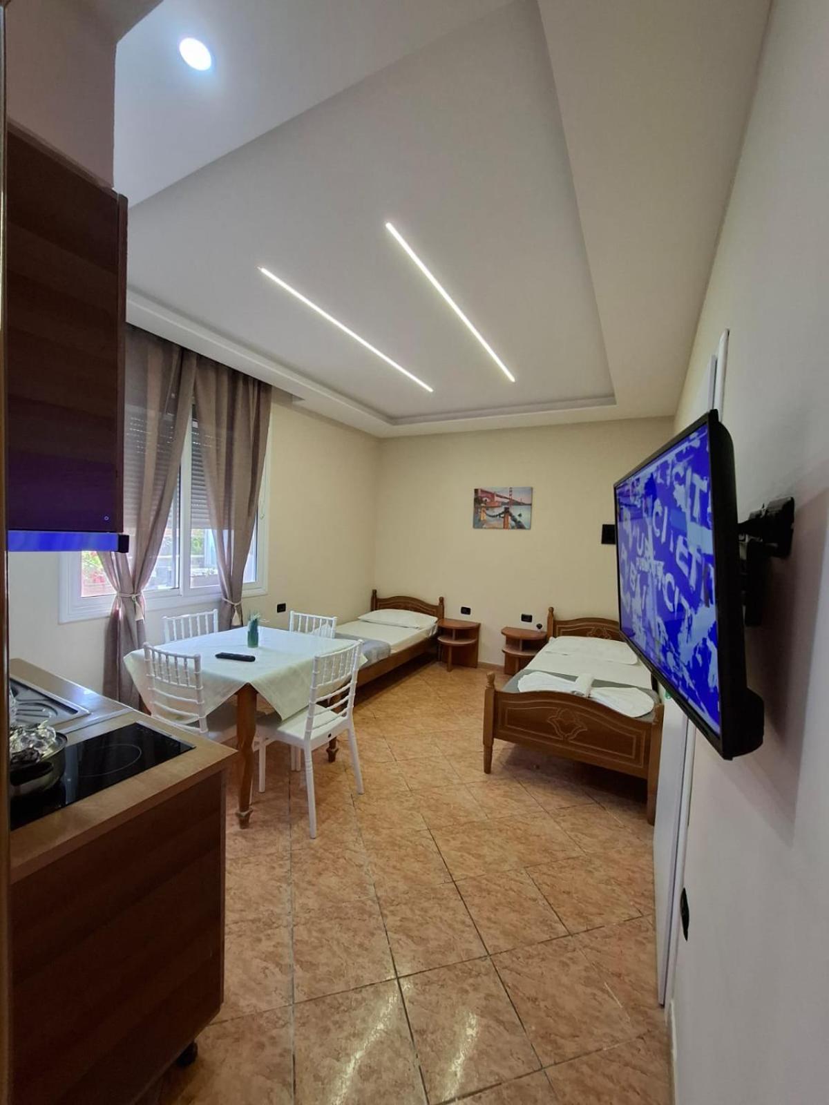 L&G Hotel Vlorë Exterior foto